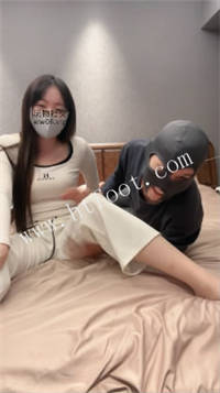 2frf2k0q1sq.jpg
