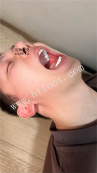 21j3kqg30hm.jpg