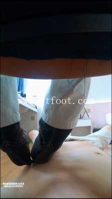 4kkd322hwz4.jpg