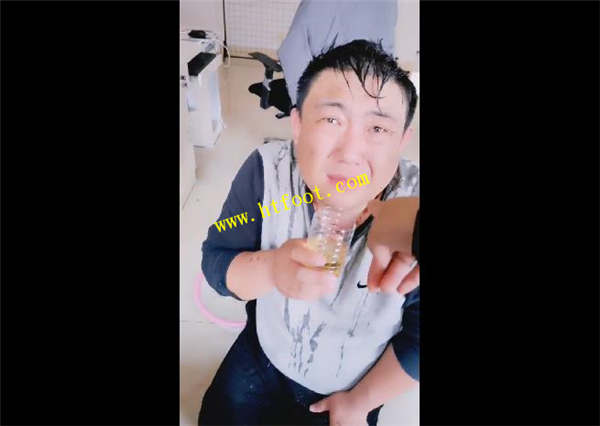2wjzfjkkyzl.jpg