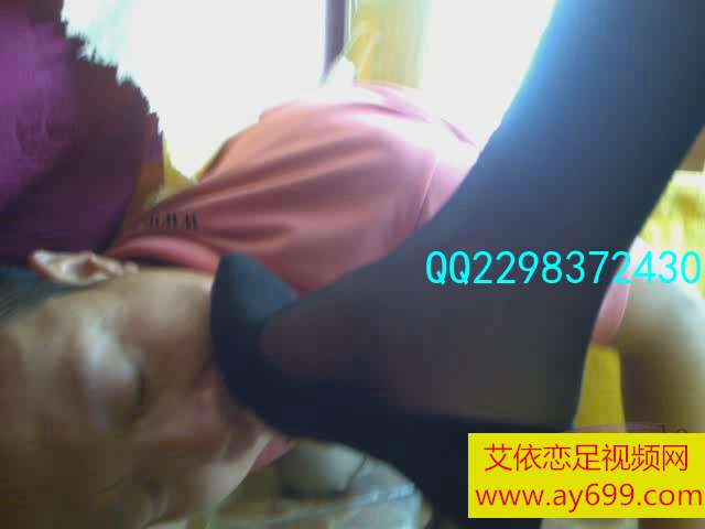 0ecp101j3gs.jpg