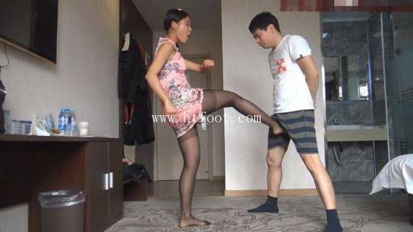 2pkbs4hdyxi.jpg