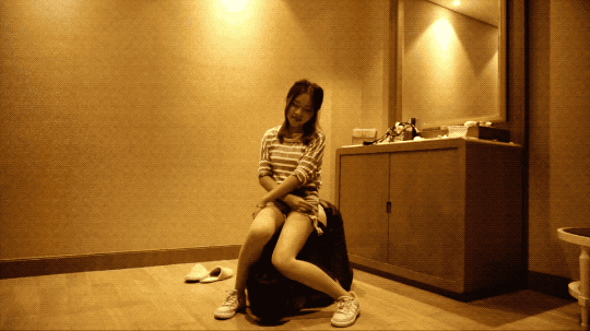 1zzloxzjp4m.gif