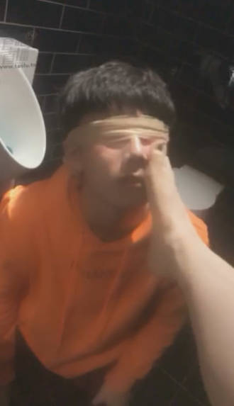 0vxkglekxww.jpg
