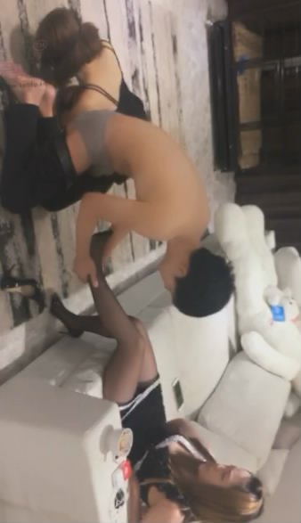 22euyon2jug.jpg