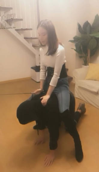kls0k0jb54m.jpg