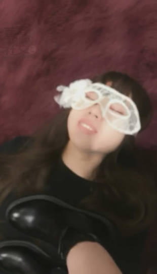qbqi0w3iij4.jpg