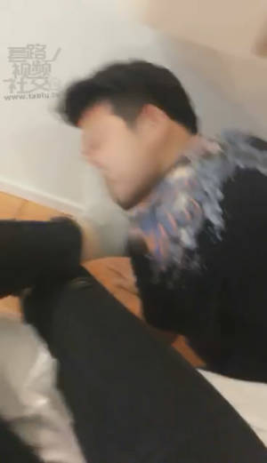 43qxrzzbbvj.jpg