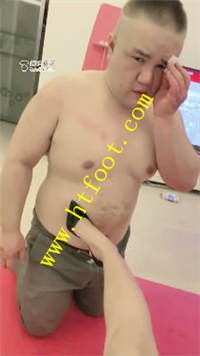 qwy5ohecbdz.jpg
