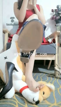 2q03a5arq3b.jpg
