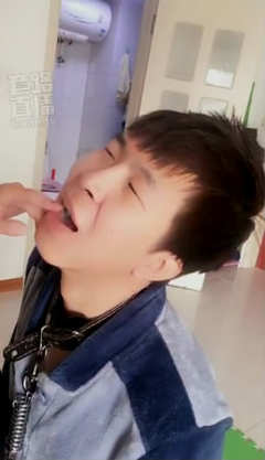 crps0g2hmm1.jpg