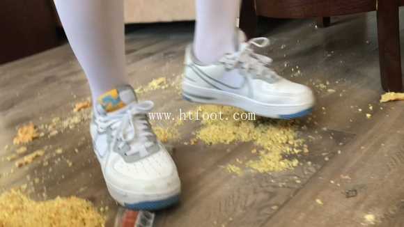 j1wq5ic44gq.jpg