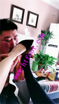 lgzprha35fj.jpg