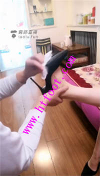 32qv5tgjsj1.jpg