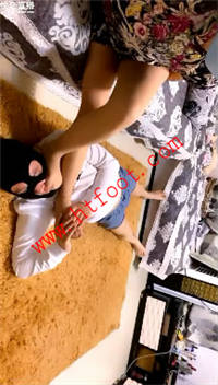 f51xawispon.jpg