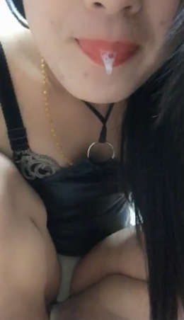 1aykcf52rb5.jpg