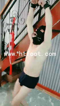 pknfbs51trh.jpg