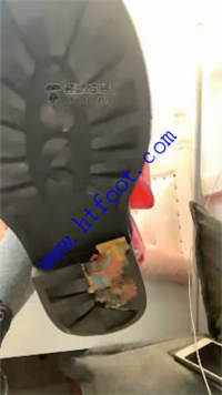 sbb5jltwclr.jpg