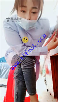 dk1iua41gtf.jpg