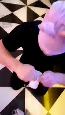 tuhclnwcacv.jpg