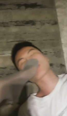 3n30nkdltxi.jpg