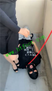 k2ki2hjrwdt.jpg