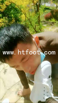 r30s53qt4a0.jpg