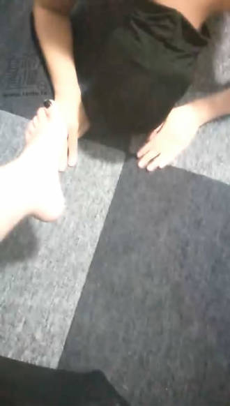 r1ae3erqvu3.jpg