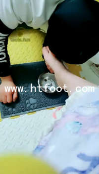 kr12w3wh5bu.jpg