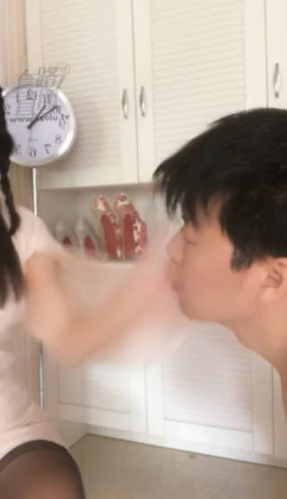 yqj0jdnhmne.jpg