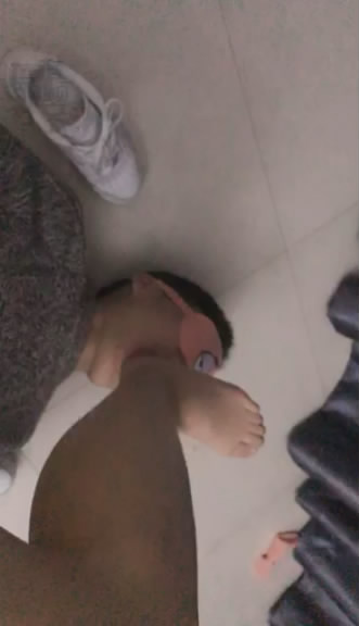 zwewmdacp3k.jpg
