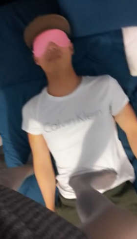 peuu1mlxhco.jpg