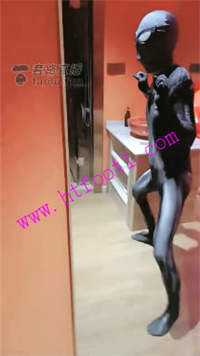kzed23pgbyj.jpg