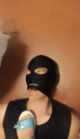 izfkcemqm1s.jpg