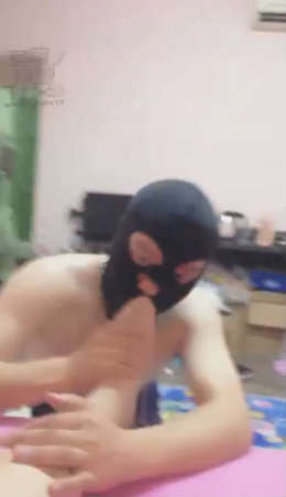 dhfyfb2ryzd.jpg