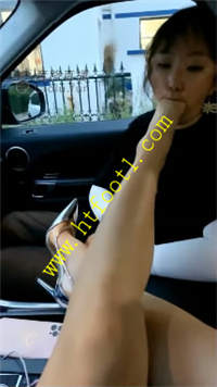 rsnuhdirqo5.jpg