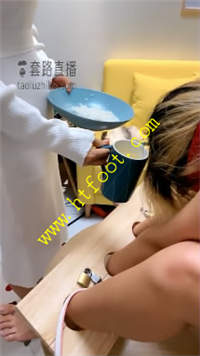 gc20lv1ll0j.jpg