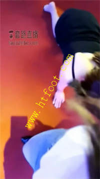 jo3hc1lotvt.jpg