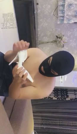 hwwmebkvuvi.jpg