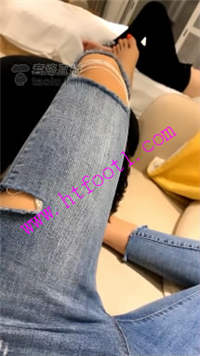qc0msxvgure.jpg
