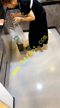ip03tesah4l.jpg