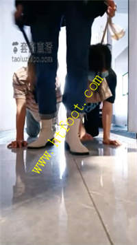 usf2ymffdn1.jpg