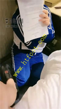 khn0yyrtfhe.jpg