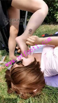 q0015glj0o2.jpg