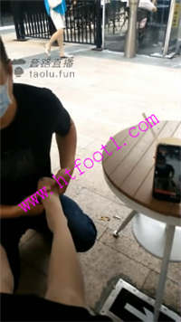 u2gat50m5xm.jpg