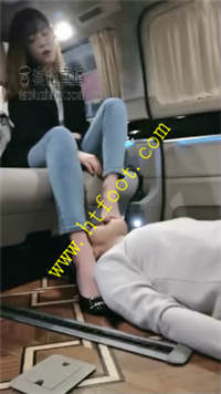 p0yduomkmmc.jpg