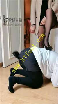 rq4xhcaxbf1.jpg