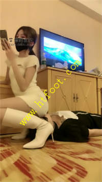 leqbew05zfc.jpg