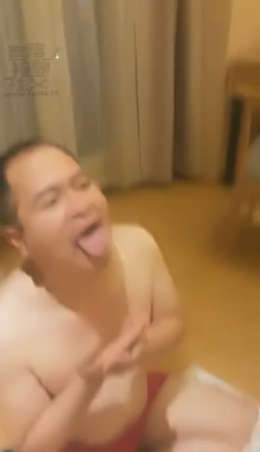 4vwl23faovl.jpg