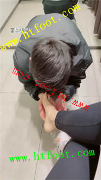r0doj0q4uem.jpg
